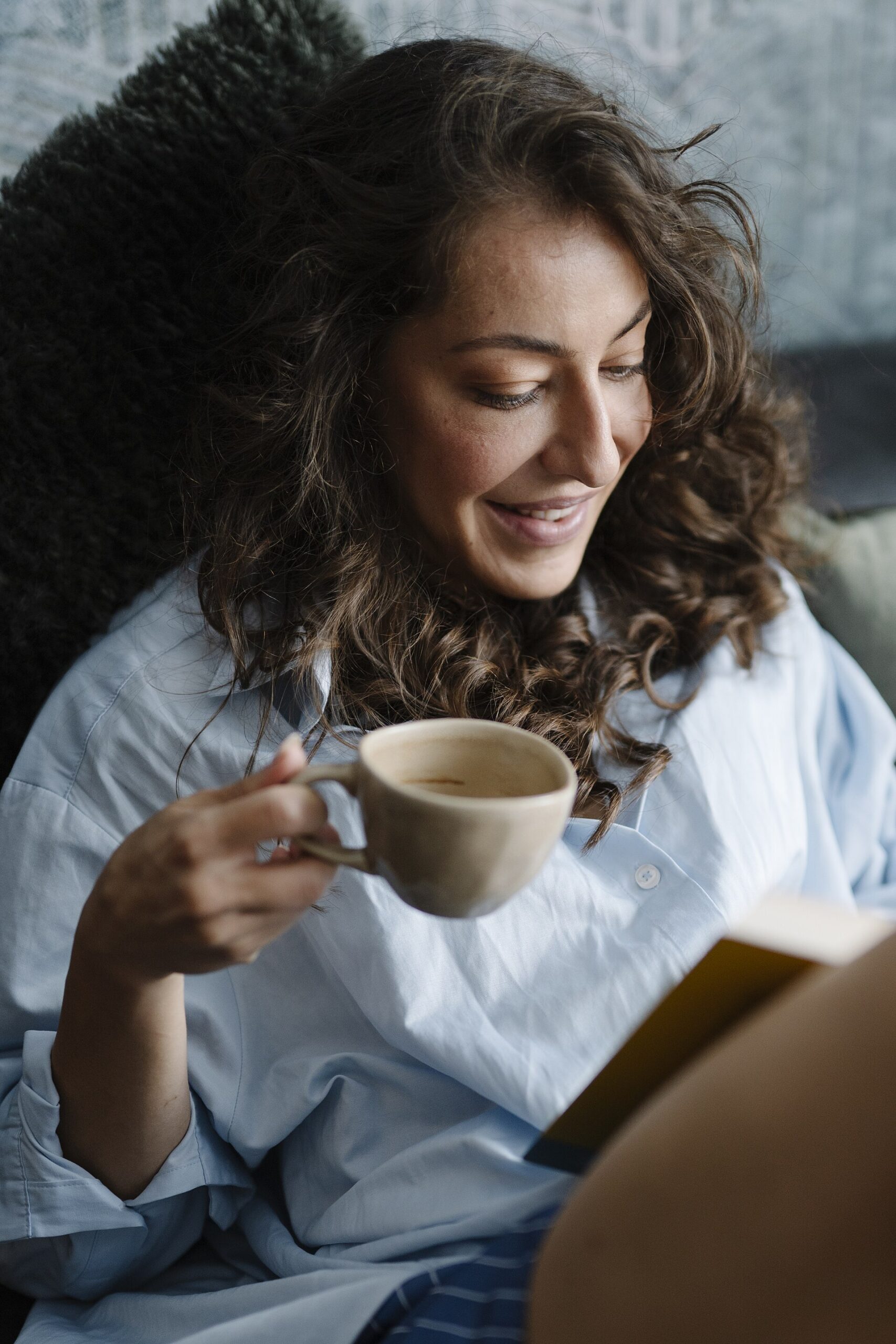 Autocuidado Não é Luxo: 7 Hábitos Simples para o Bem-Estar da Mulher Ocupada