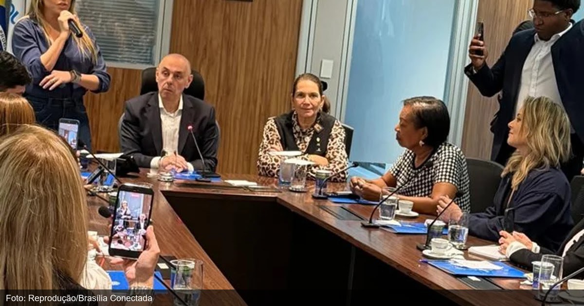 Com possível saída de Michelle do Senado, Bia Kicis recebe apoio oficial do Republicanos-DF